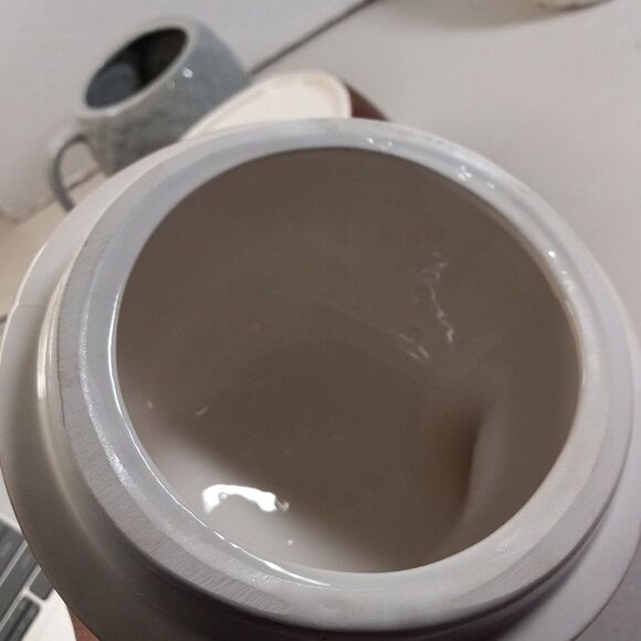 Harry & David Textured Mugs and Cookie Jar - Picture 7 of 9